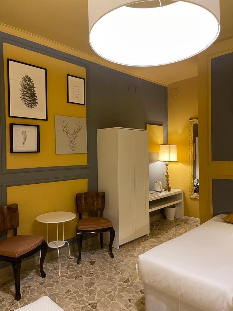 Central Suite Bed&Breakfast Bologna Eksteriør billede